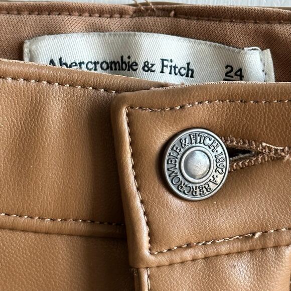 Abercrombie & Fitch Vegan Leather The Skinny Ultra High Split Hem Rise Pants - Picture 5 of 10